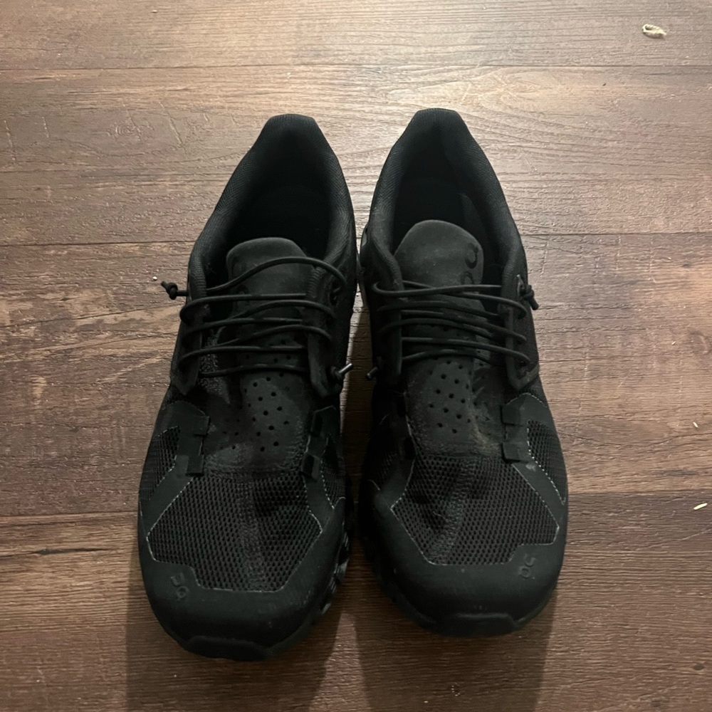 Cloud 5 running shoes